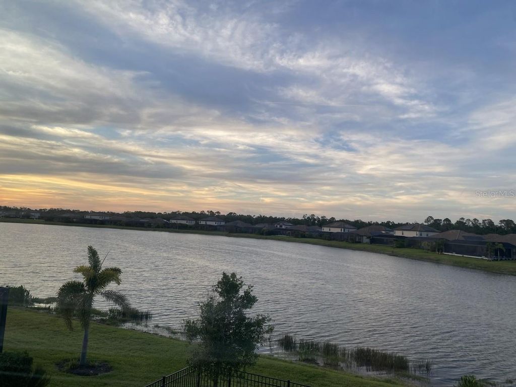 Photo of 6542 Clairborne Lane, Bradenton, FL 34211 (MLS # A4689689)