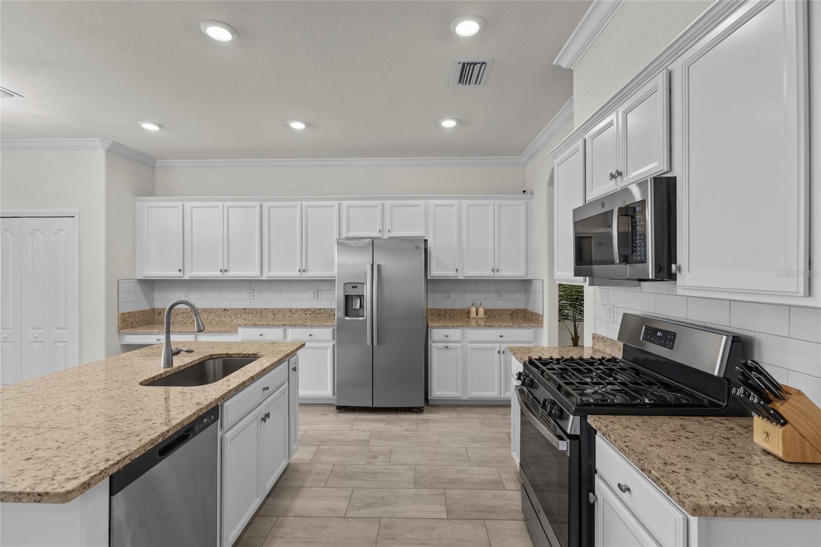 POLO RUN PH IIC IID & IIE - Residential