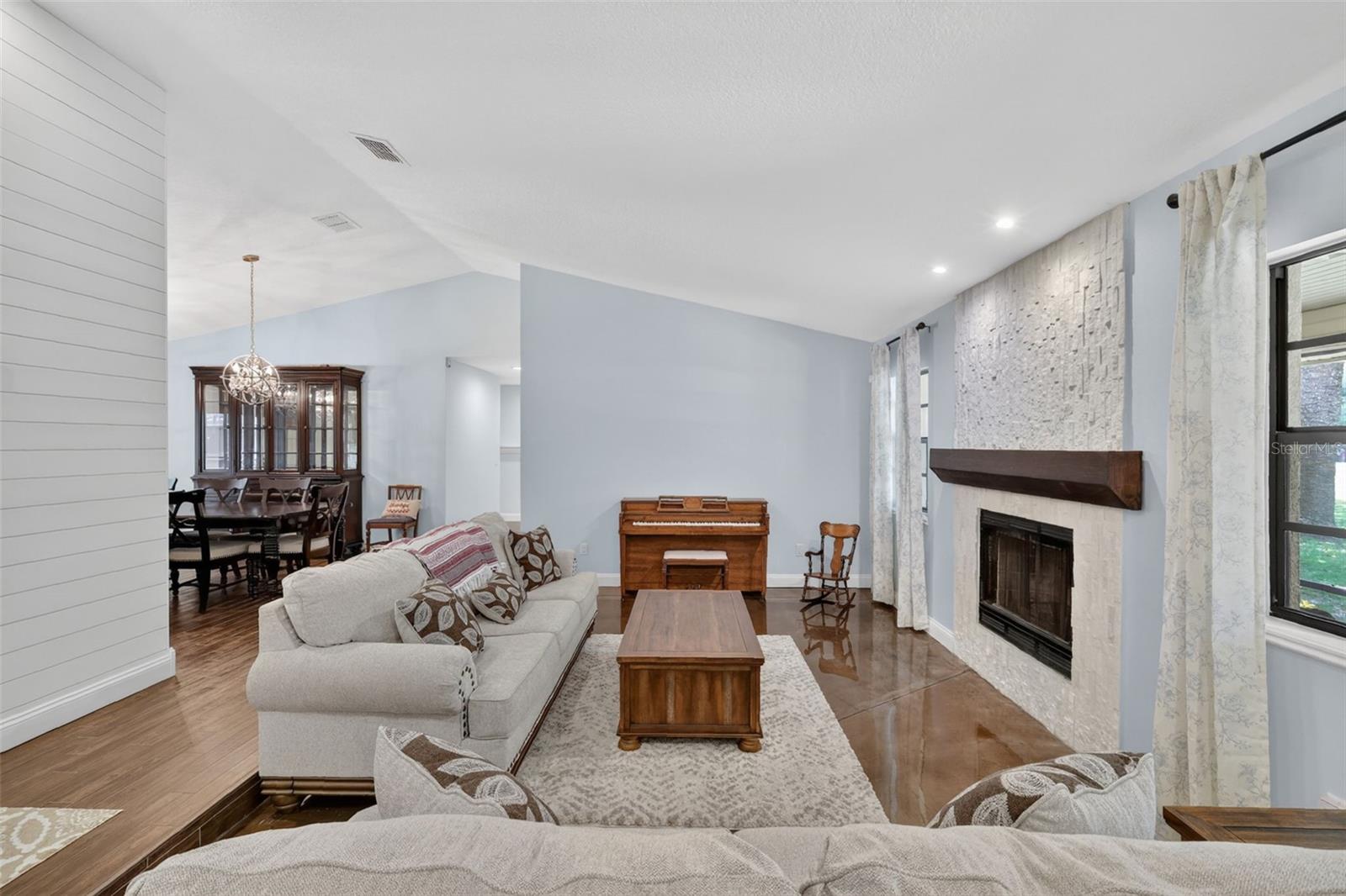 HIGLEY - Residential