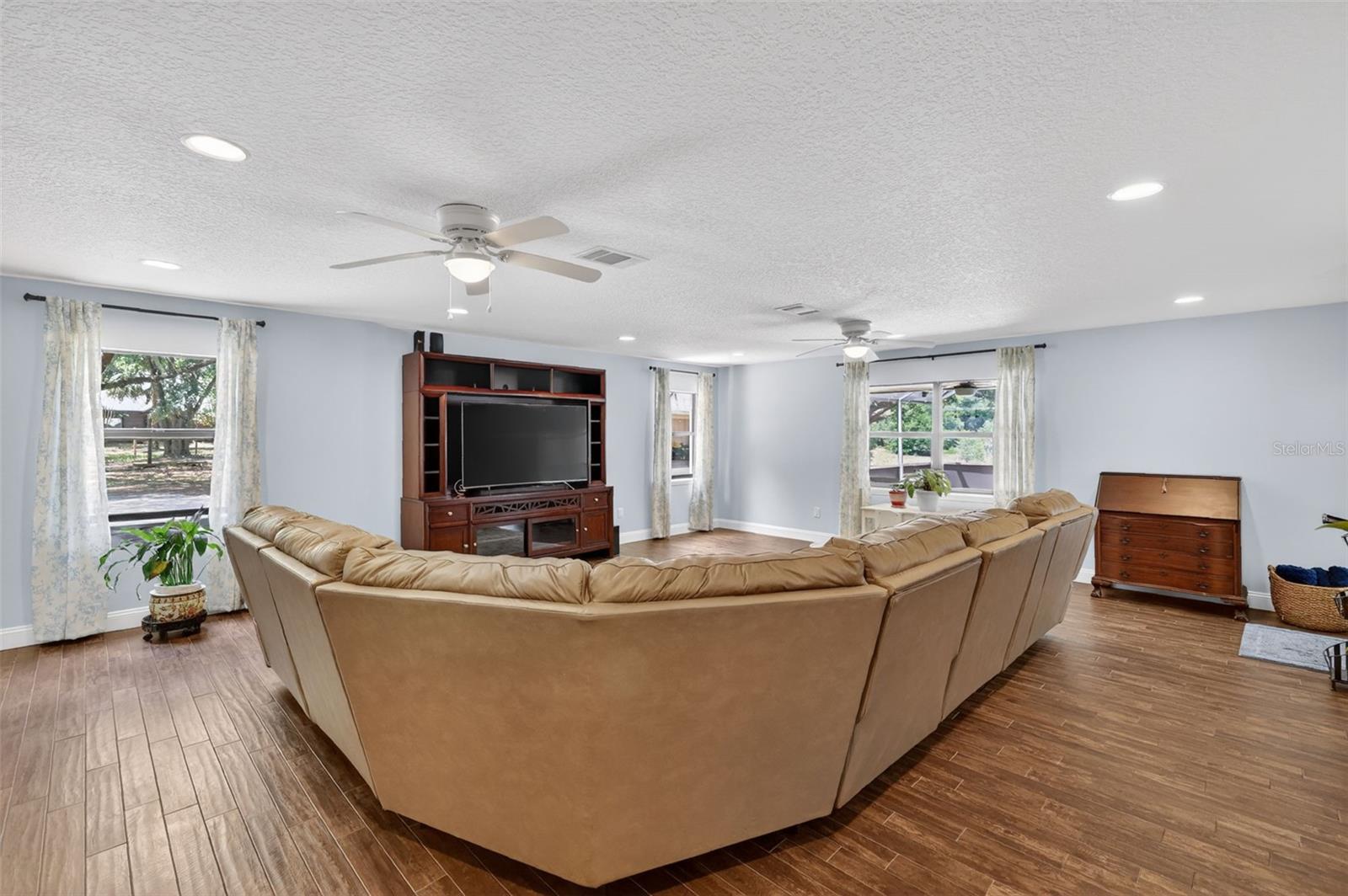 HIGLEY - Residential