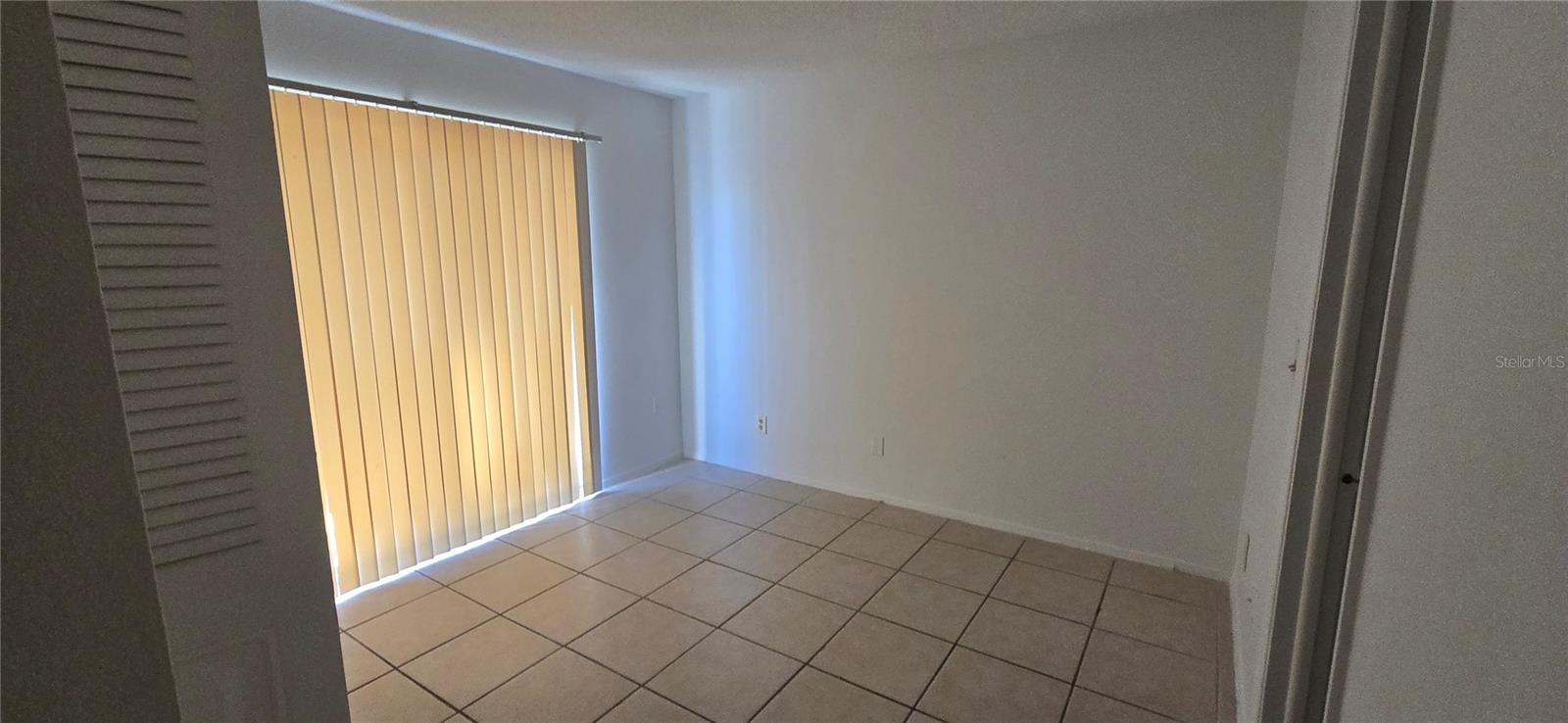 WATERSIDE CONDO I - Residential Lease