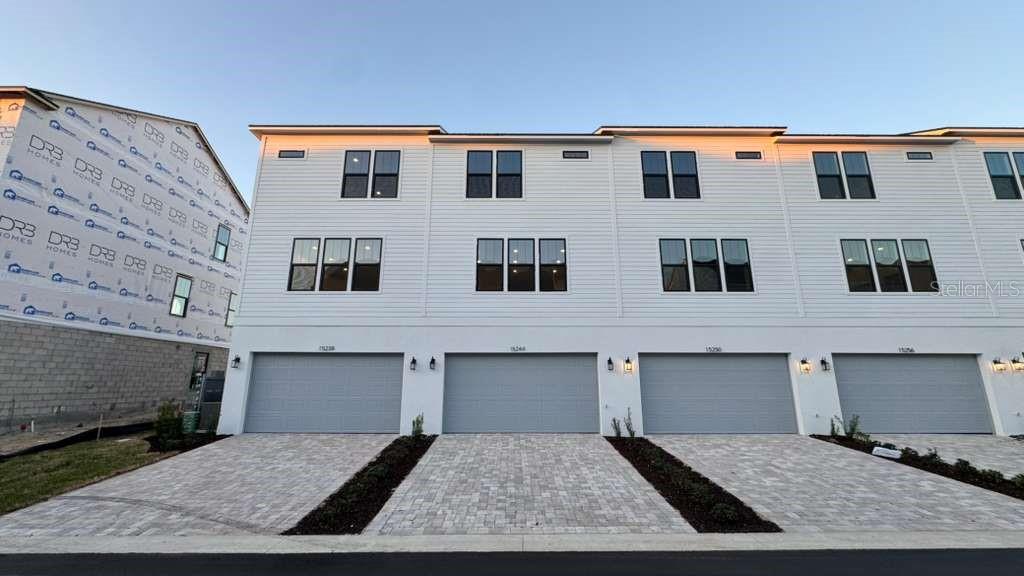 PARKVIEW AT HAMLIN - Residential Lease