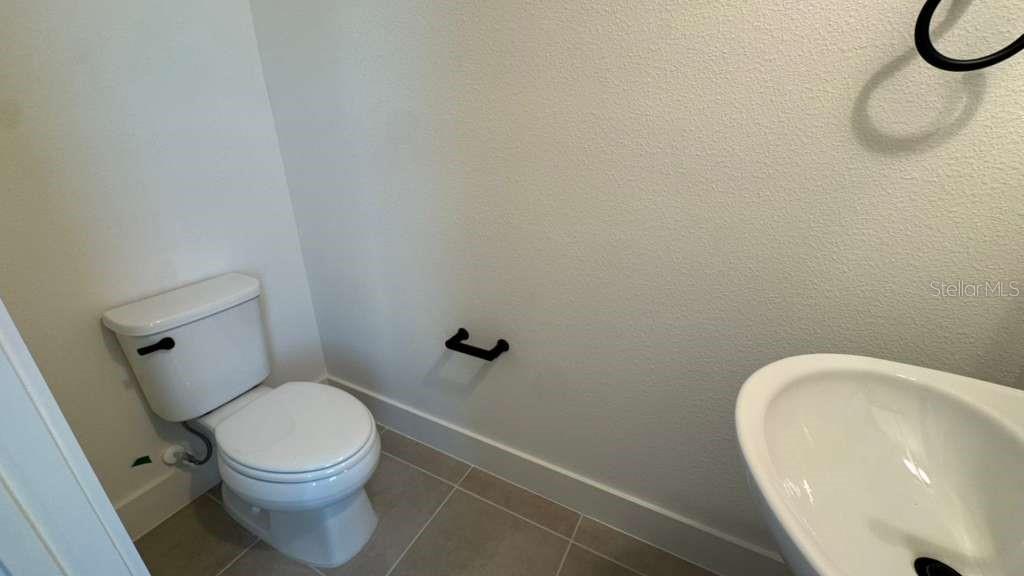 PARKVIEW AT HAMLIN - Residential Lease