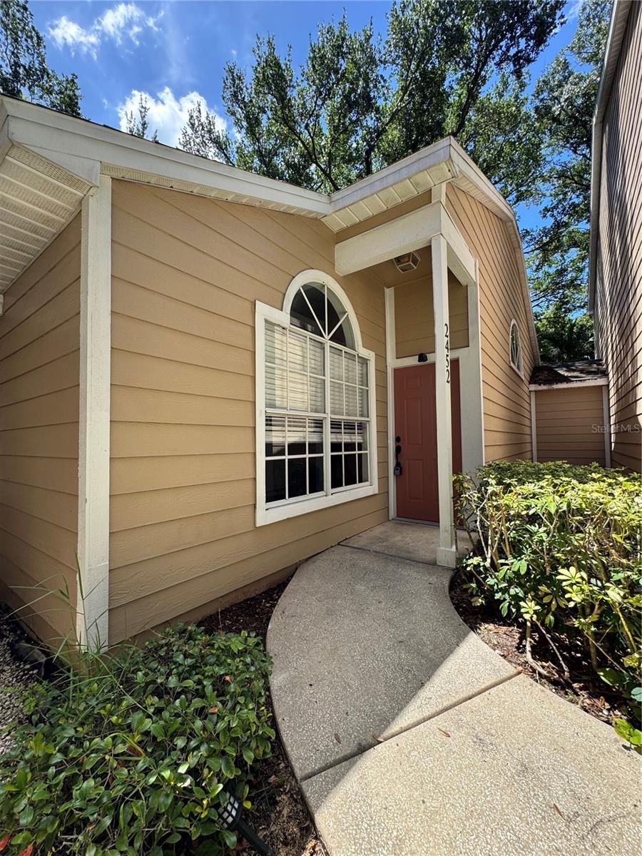 2452 BUSH TAIL COURT