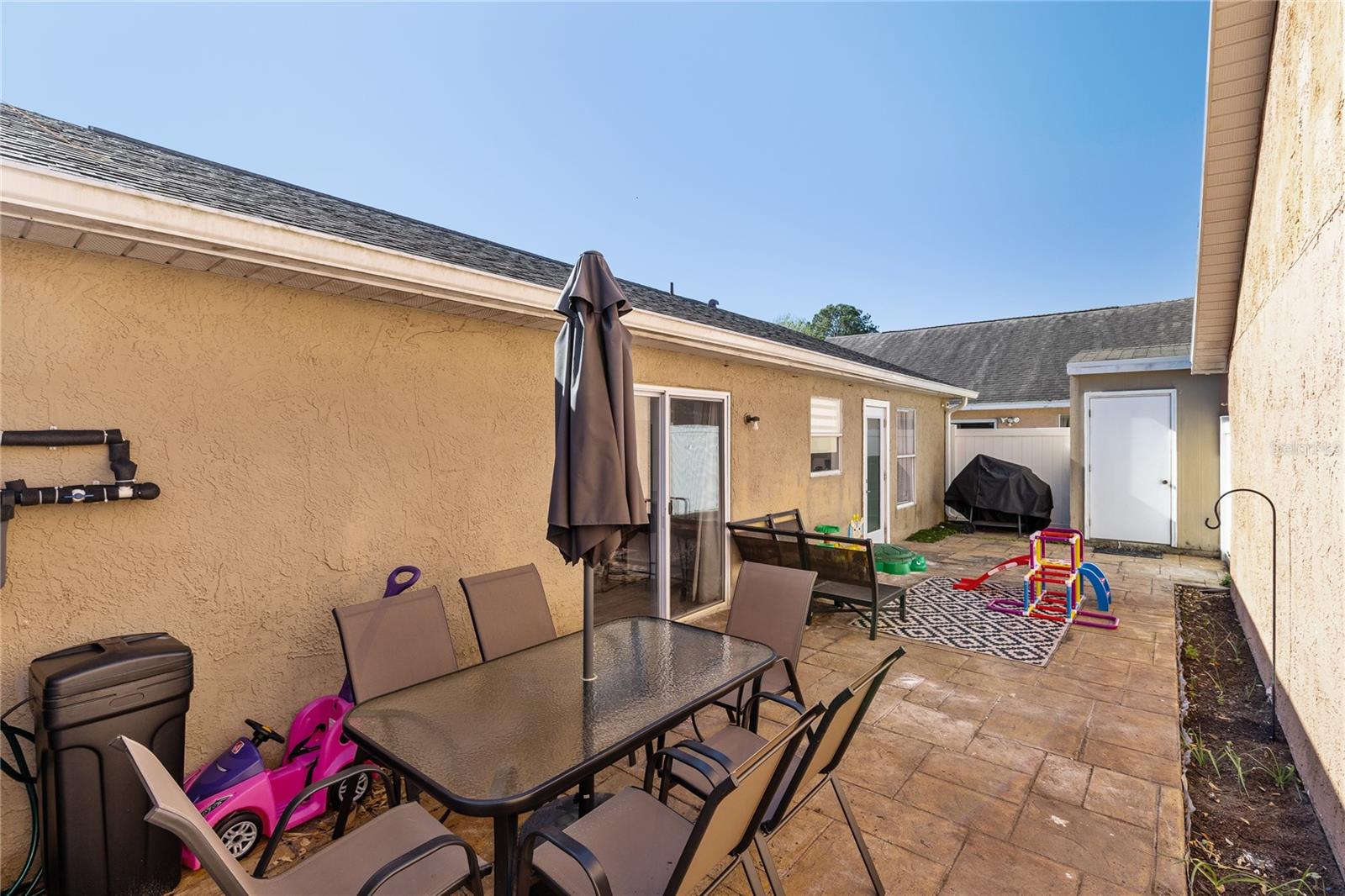 SEASONS THE - Residential