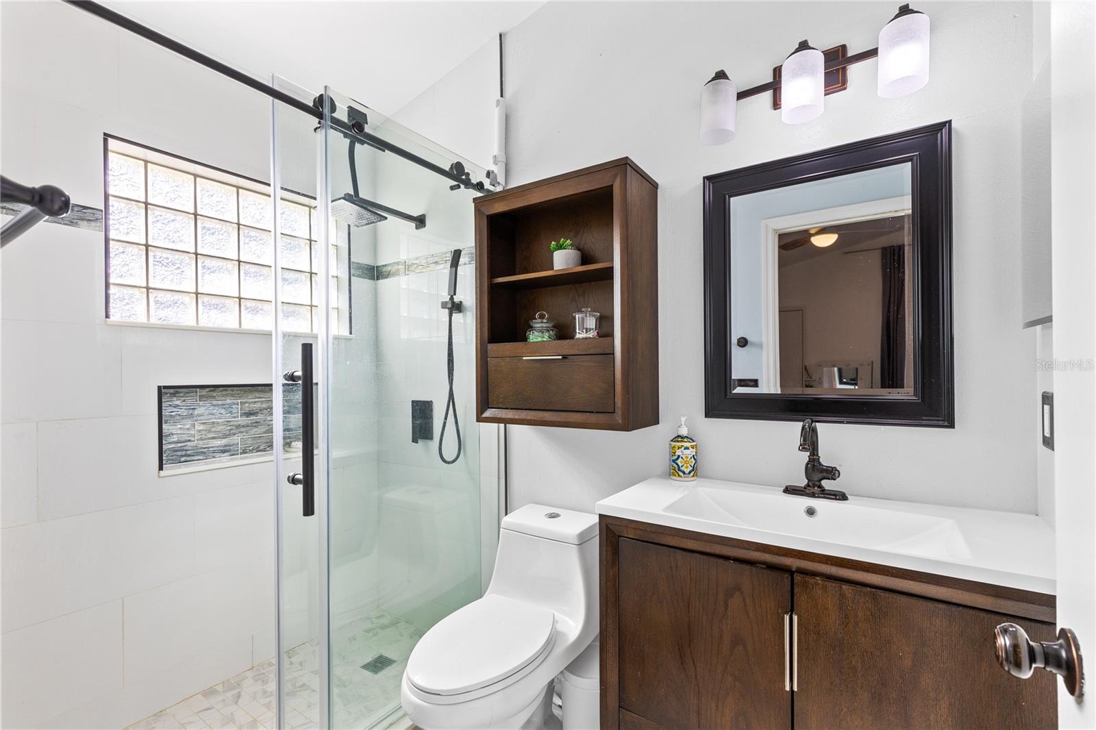 SEASONS THE - Residential