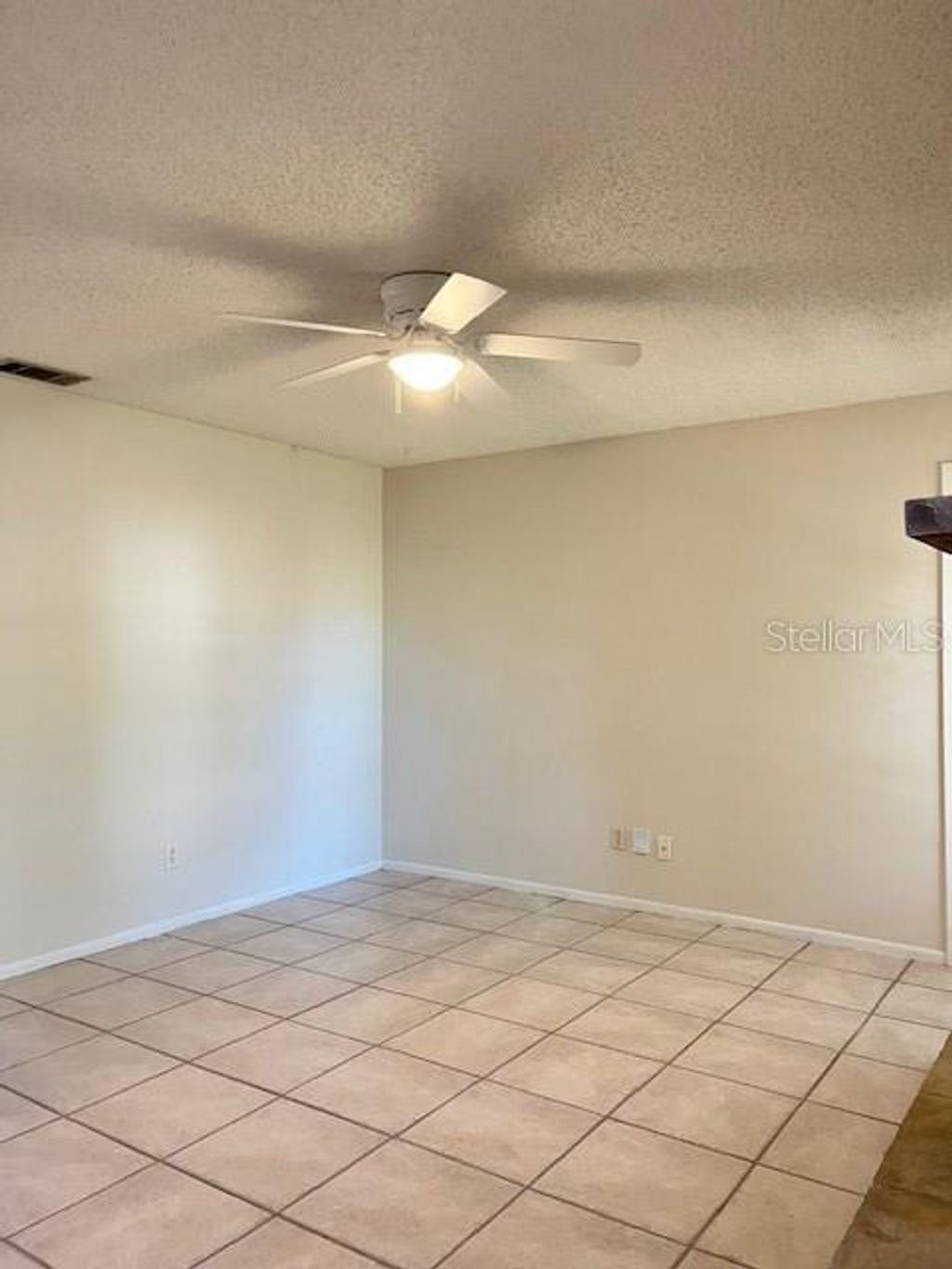 Photo of 1821 Oak Street, Deland, FL 32724 (MLS # V4946267)