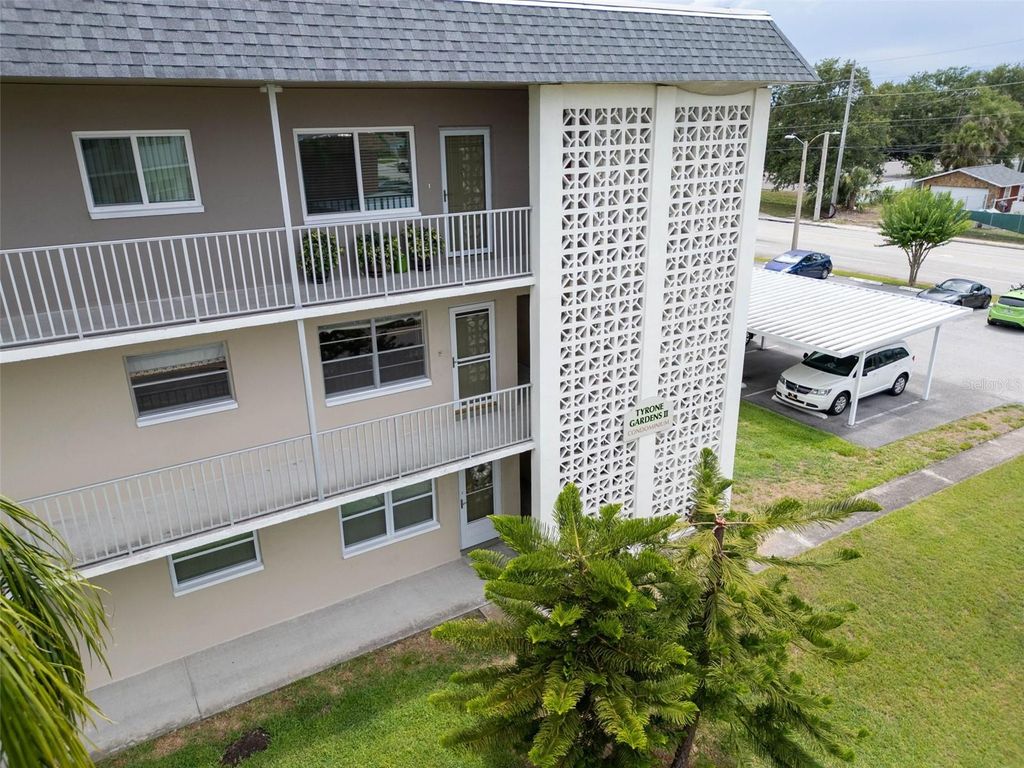 Photo of 5720 13th Avenue N #207B, St Petersburg, FL 33710 (MLS # TB8394858)