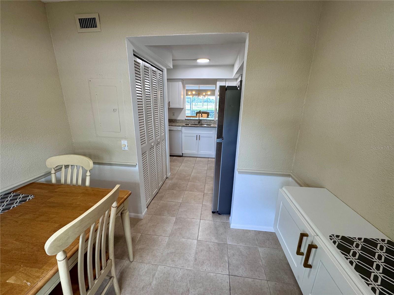 PALM-AIRE AT SARASOTA 10-C - Residential Lease