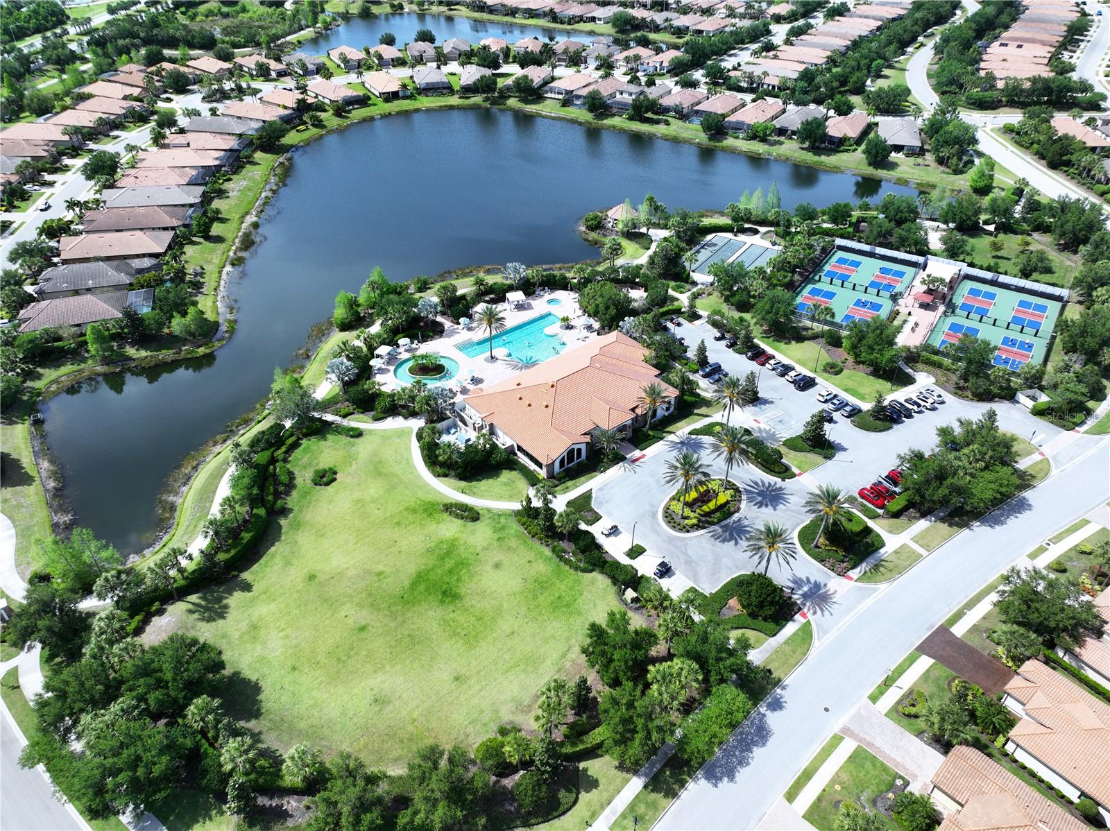 ESPLANADE PH III A,B,C,D,J&PART OF F - Residential