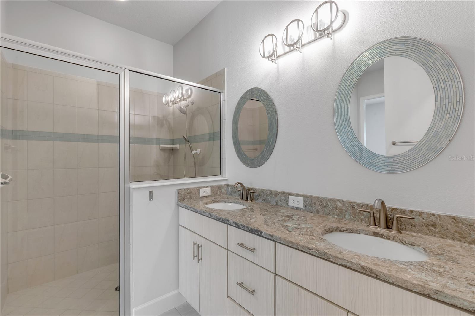 PLANTATION BAY SEC 2A-F UN 7 - Residential