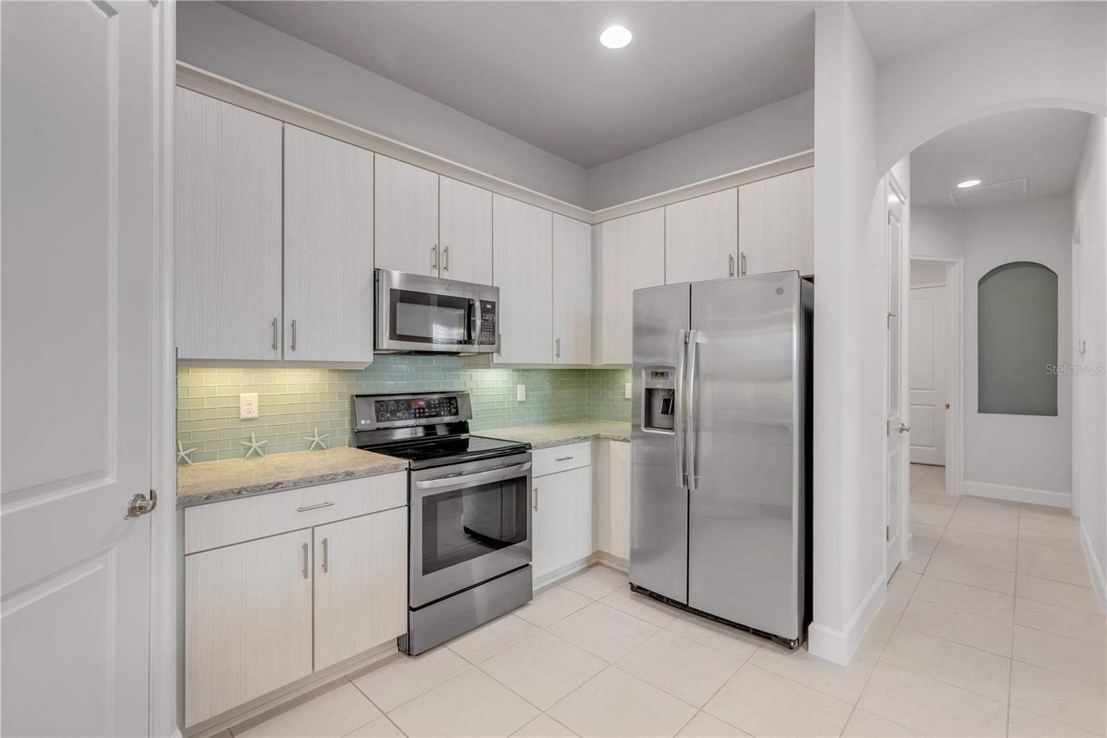 PLANTATION BAY SEC 2A-F UN 7 - Residential