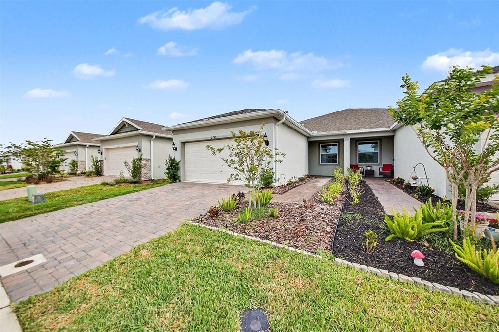 Photo of 2739 Summer Retreat Lane, Kissimmee, FL 34744 (MLS # O6412964)