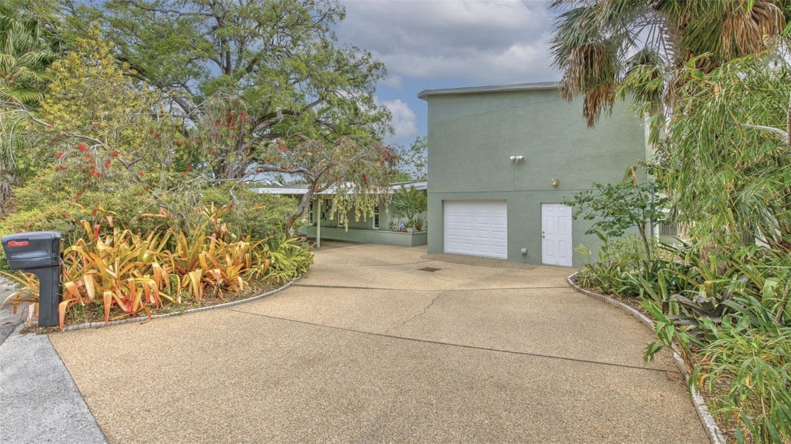 BAMBOO ESTATES - Residential