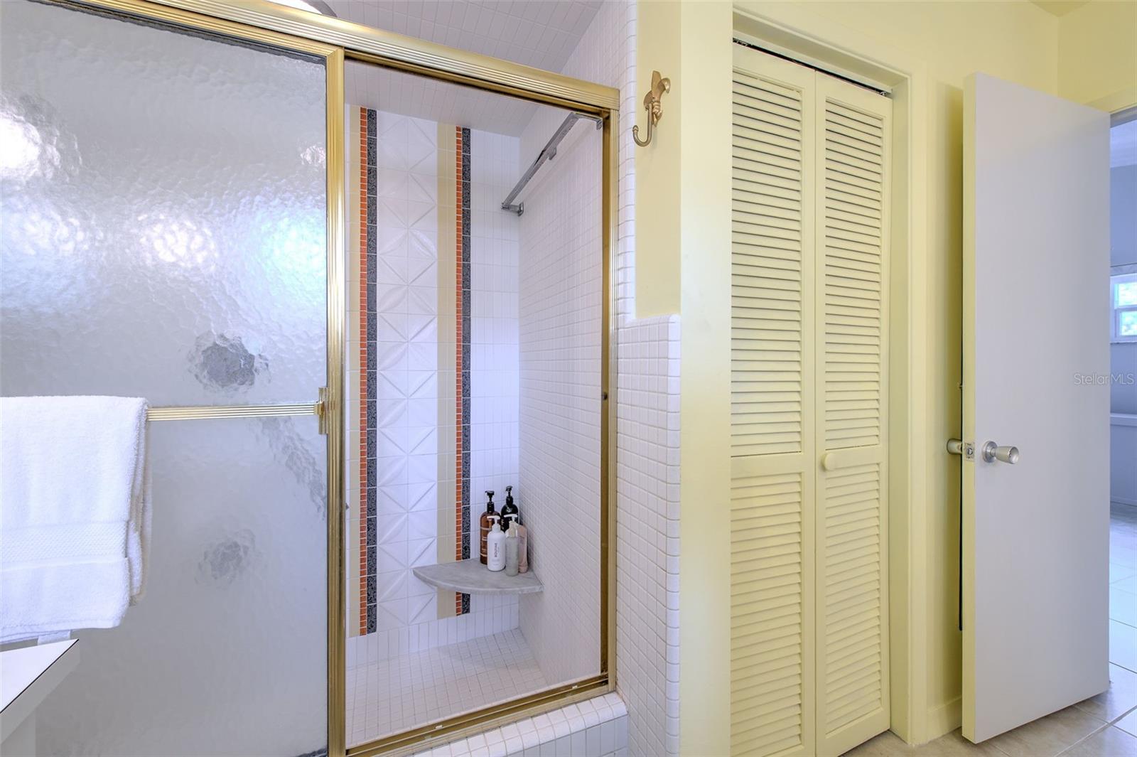 BAMBOO ESTATES - Residential