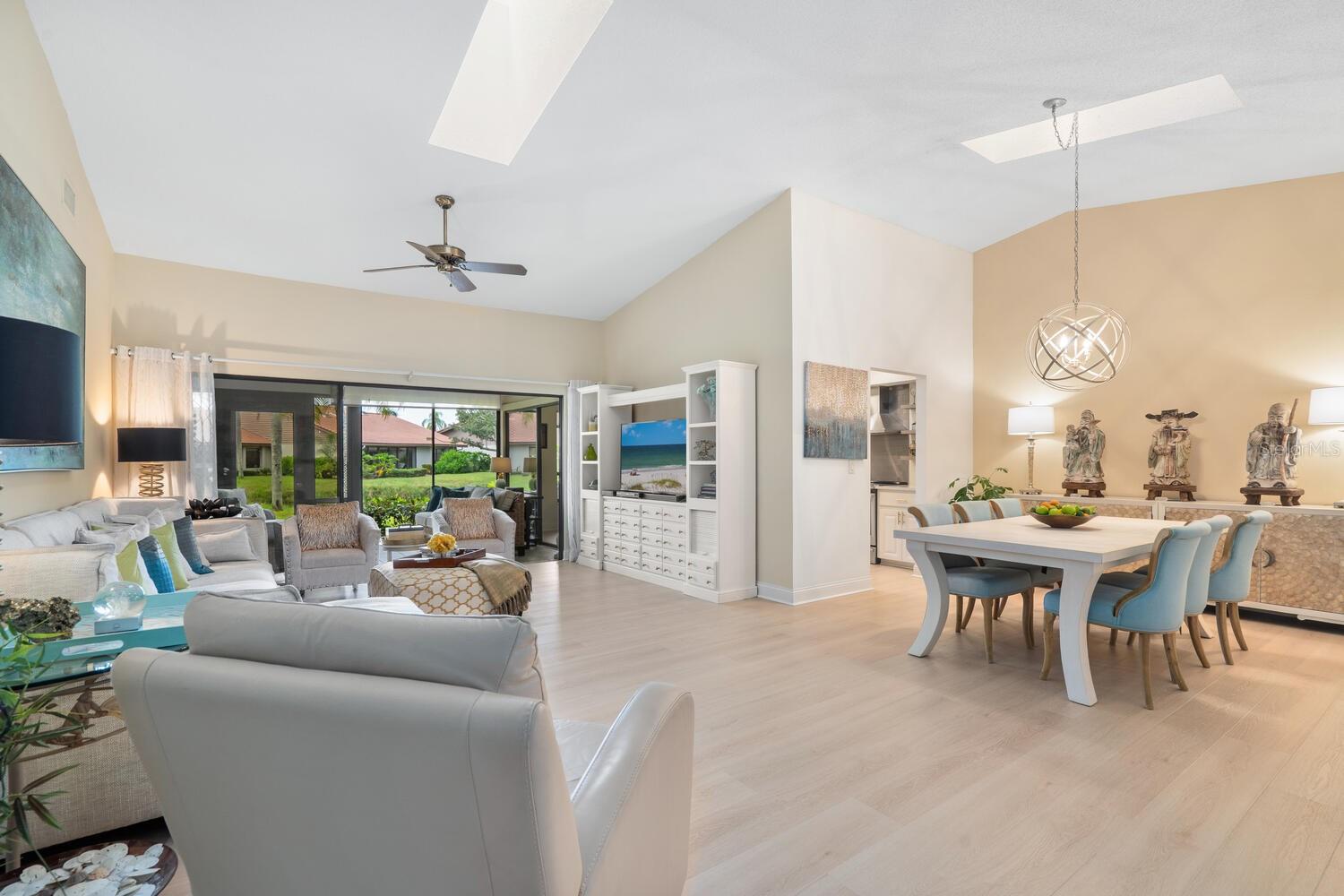 LAKESHORE VILLAGE - Residential