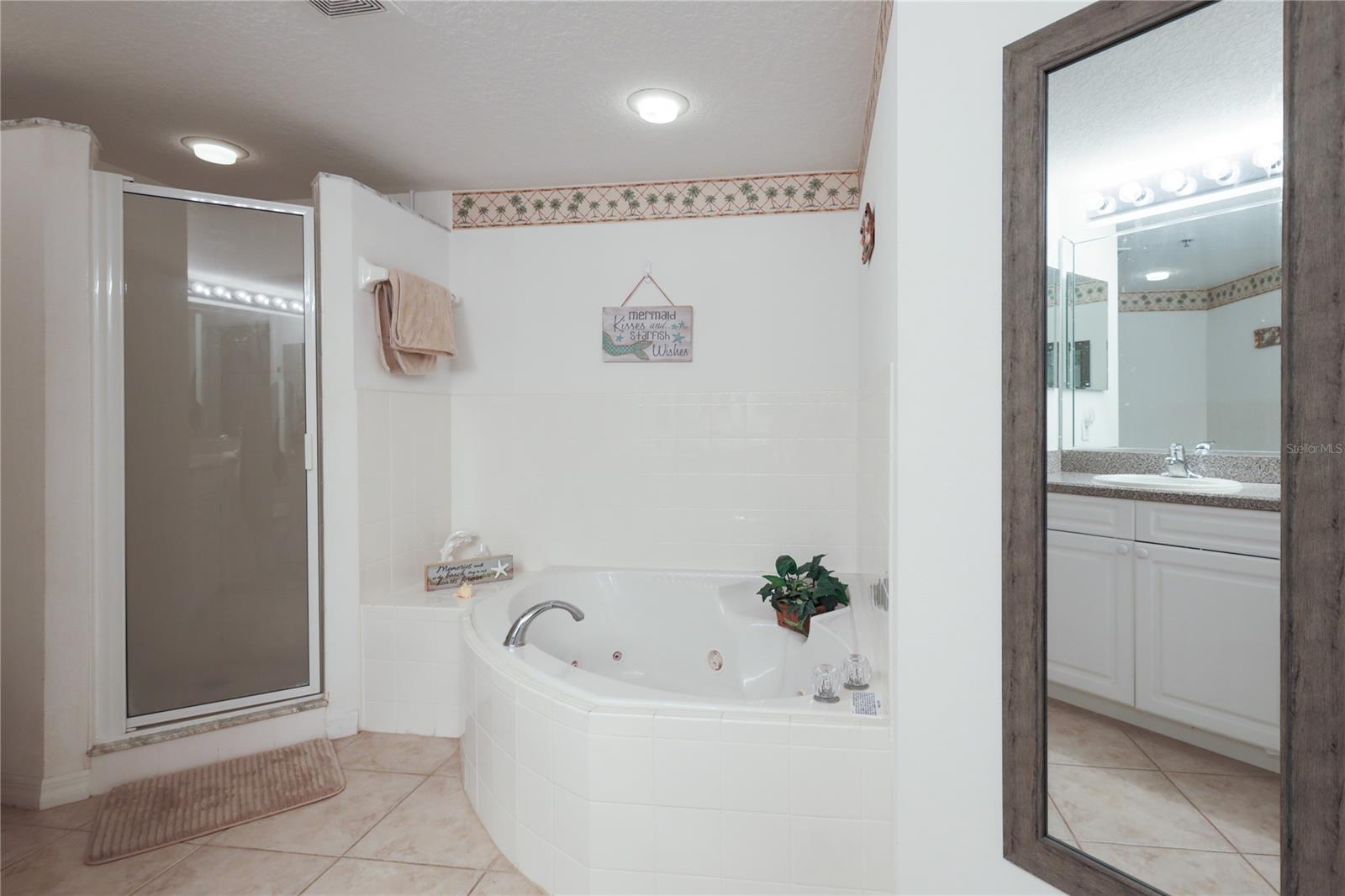 Ocean Walk Condo At Nsb Bldg 04 - Residential