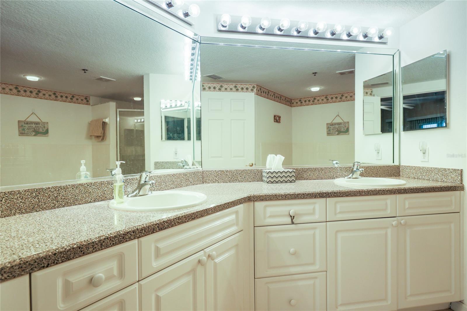 Ocean Walk Condo At Nsb Bldg 04 - Residential