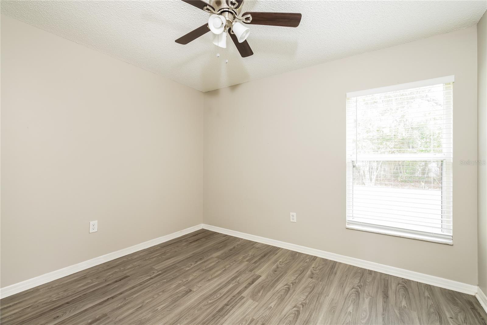 PINE CHASE ESTATES - Residential Lease