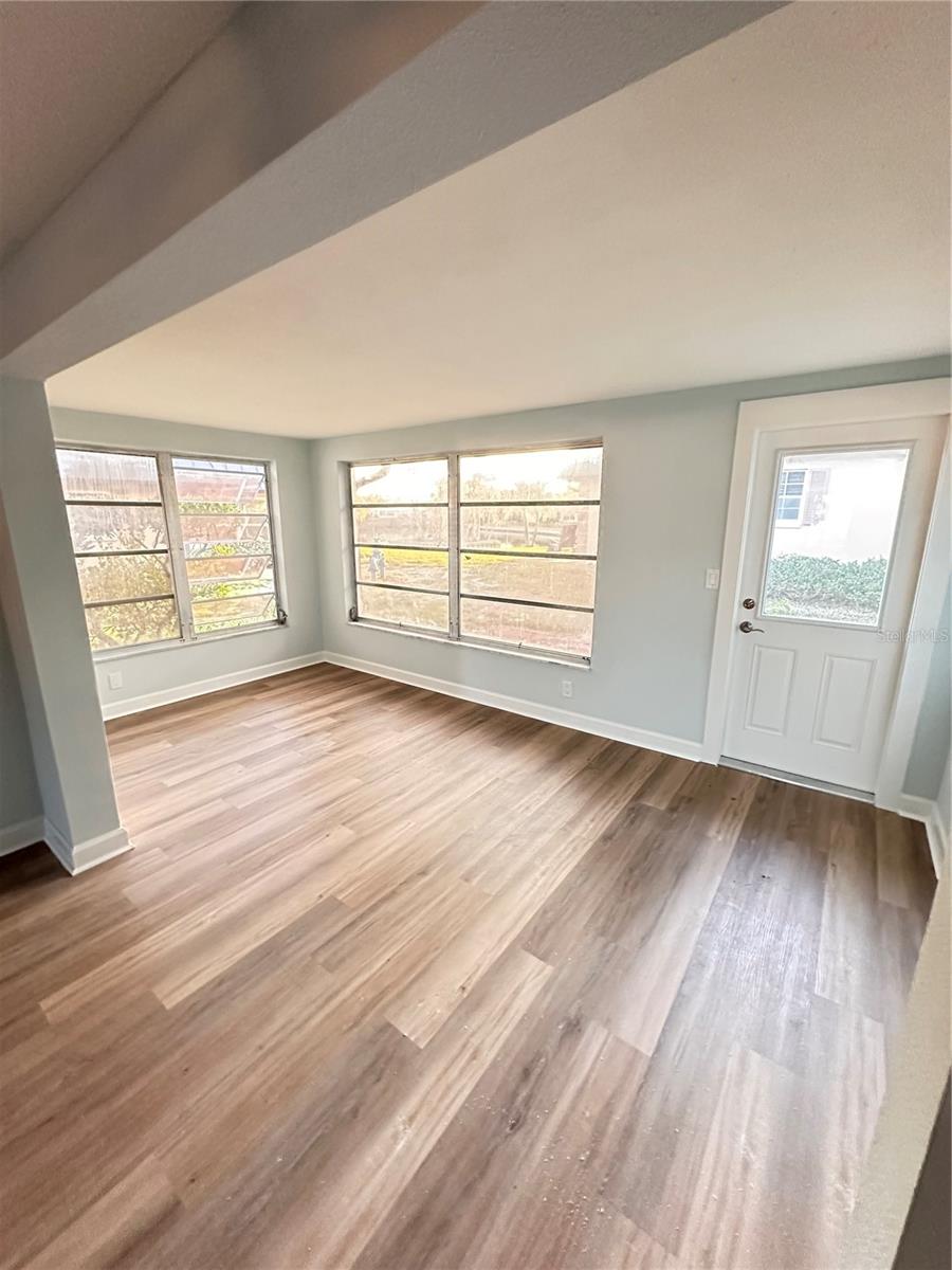 GARDENS BEACON SQUARE - Residential