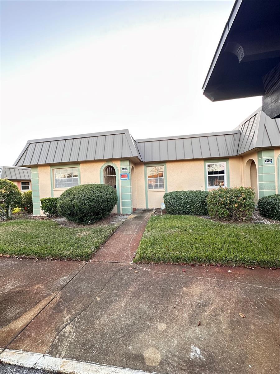 GARDENS BEACON SQUARE - Residential