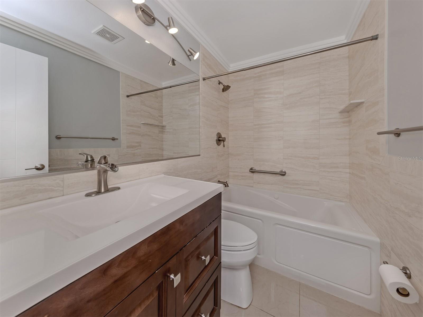 HIDDEN LAKE VILLAGE - Residential