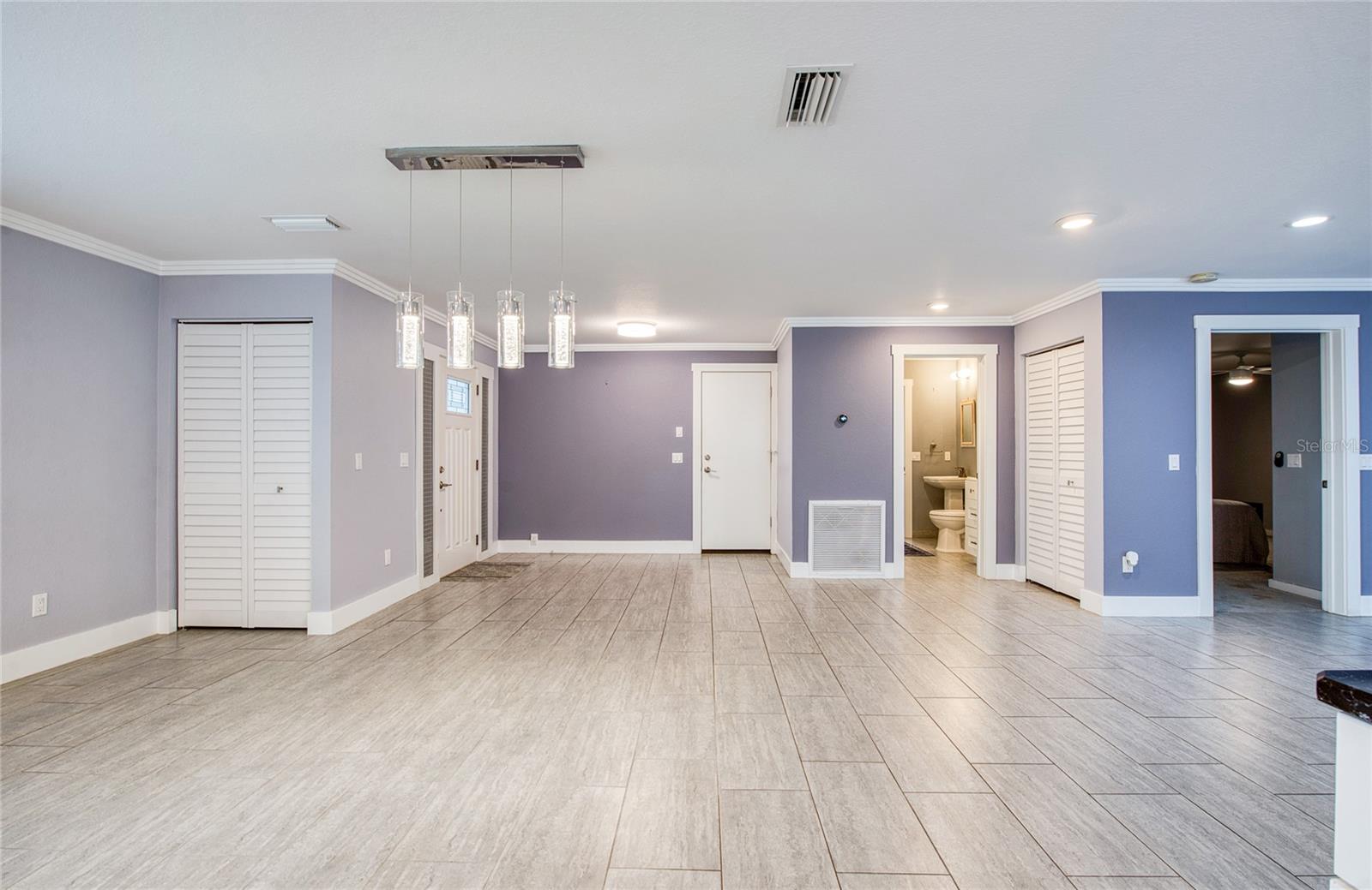 EAGLE CREST - Residential