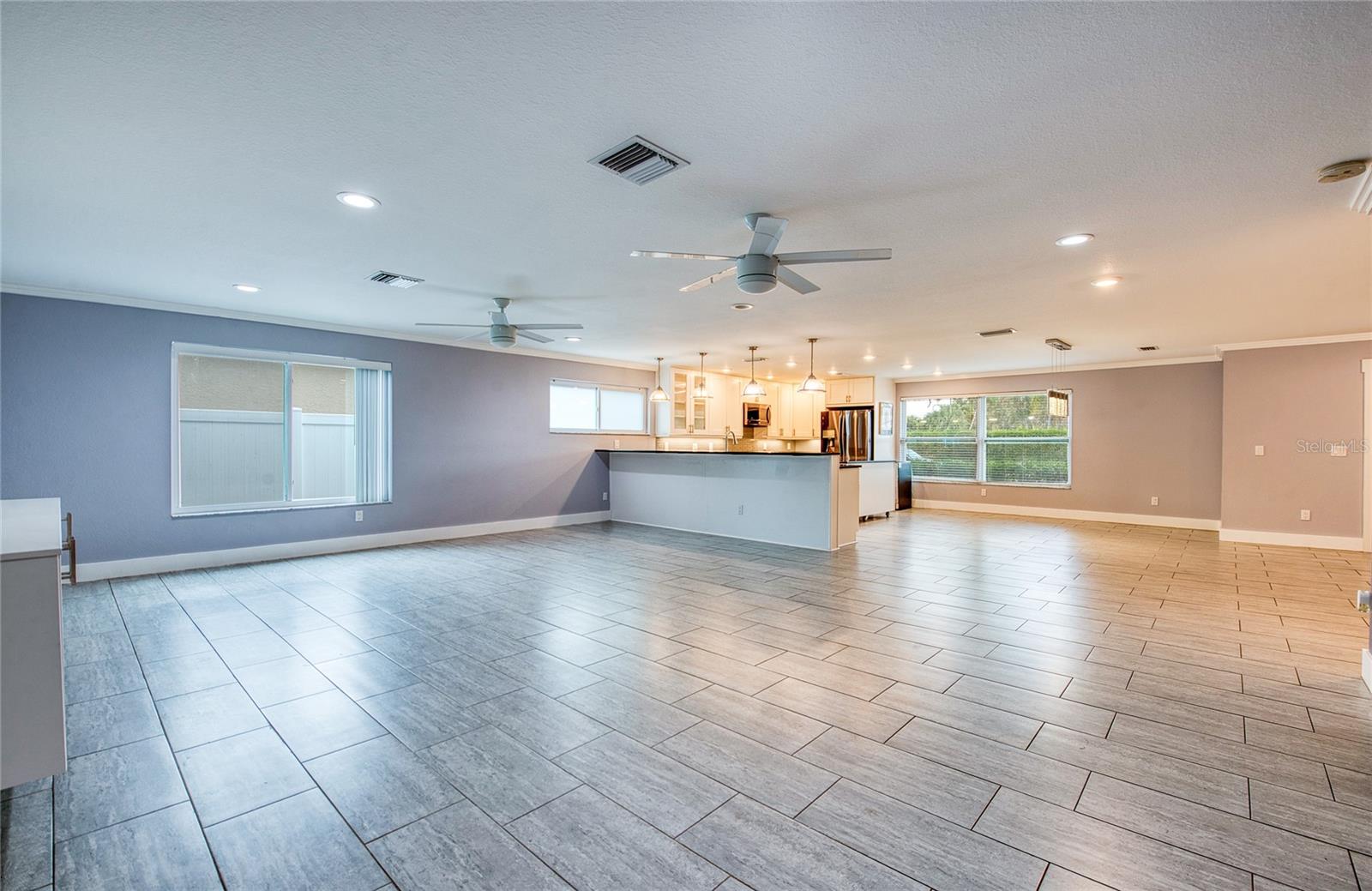 EAGLE CREST - Residential