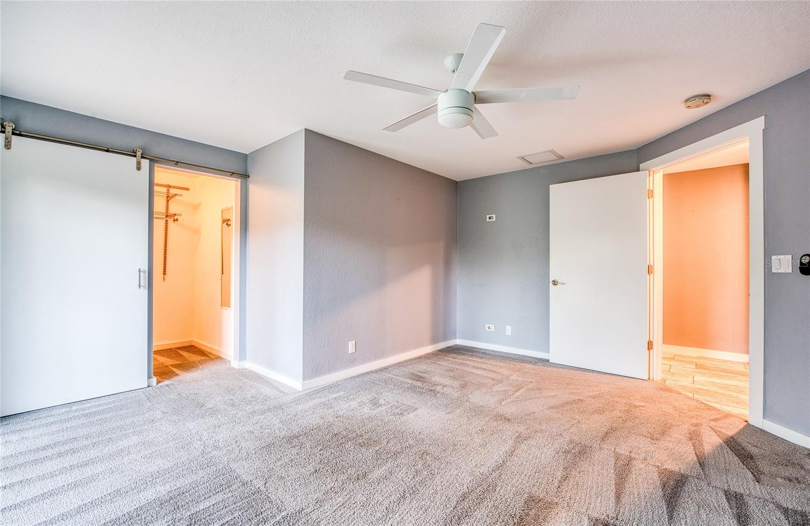 EAGLE CREST - Residential