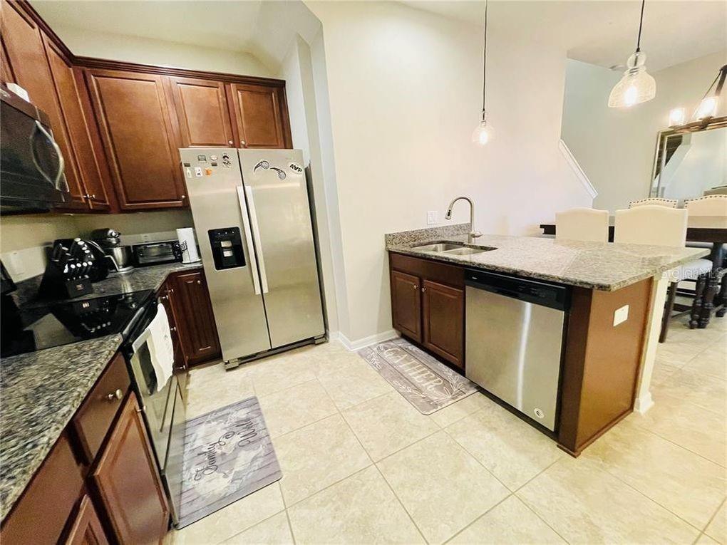 MAGNOLIA POINTE PH 1 - Residential Lease