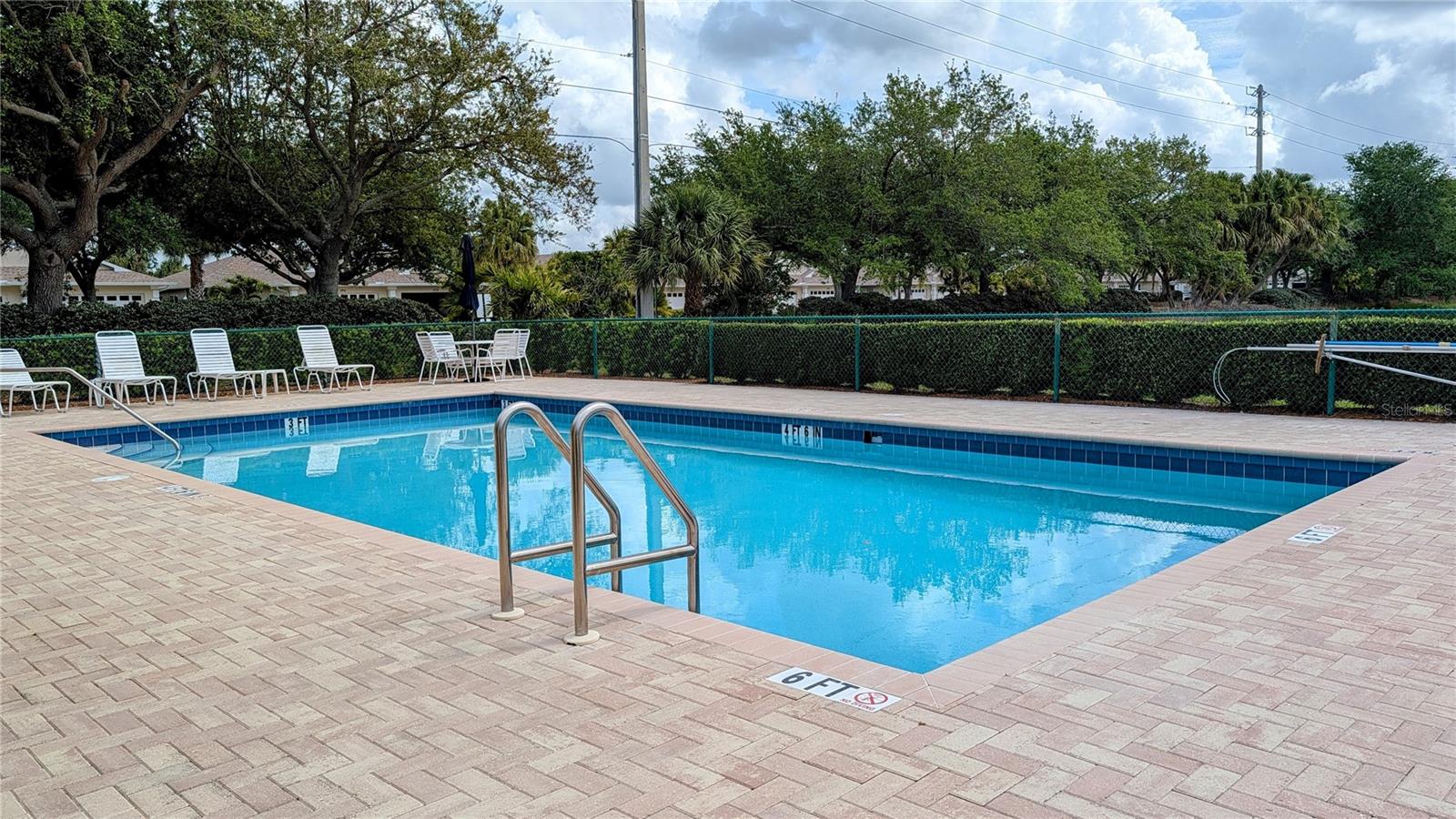 VISTA DEL LAGO - Residential