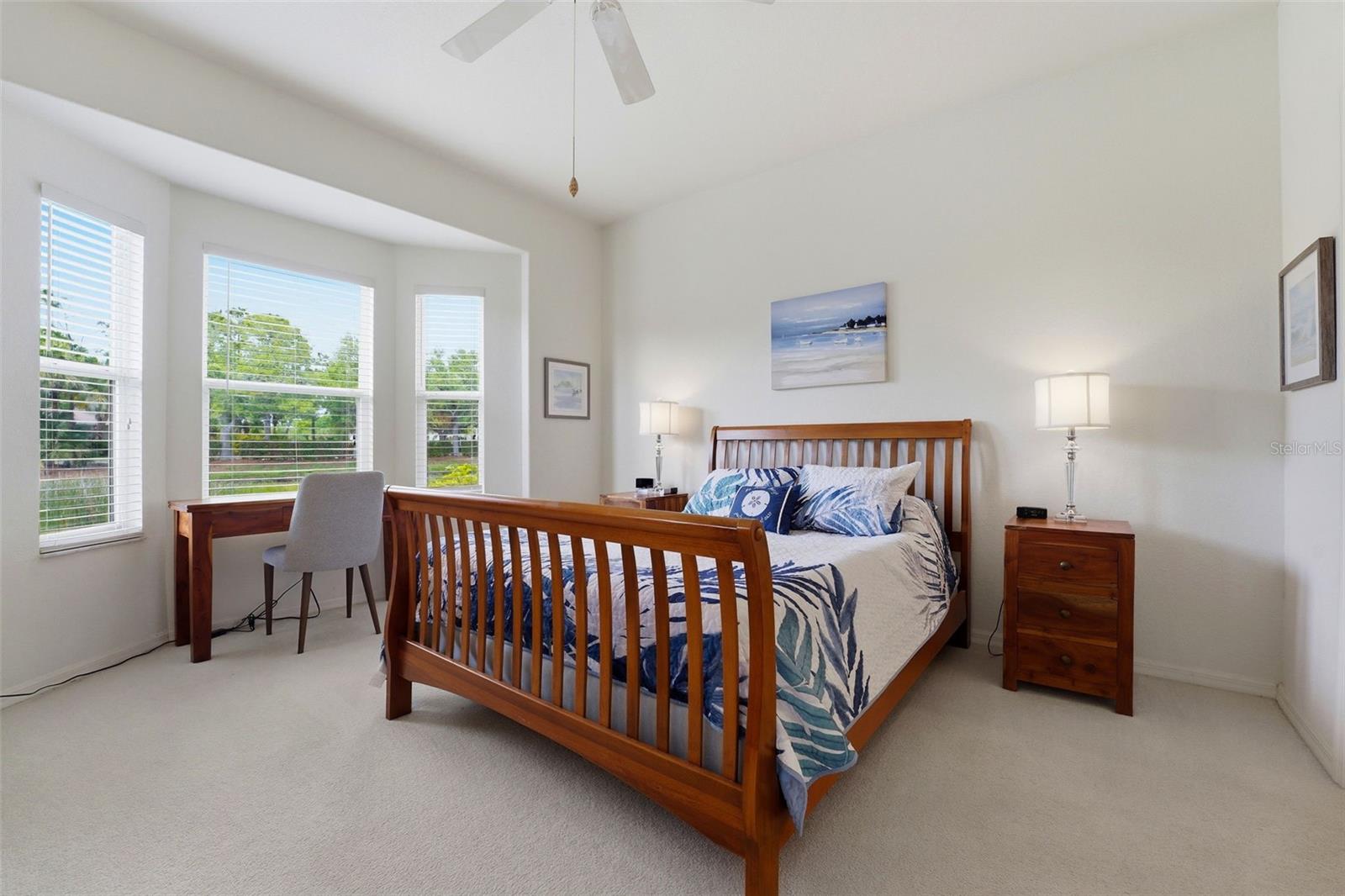 VISTA DEL LAGO - Residential