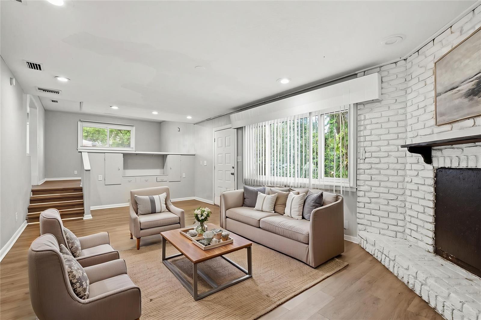 SALLS 1ST ADD - Residential