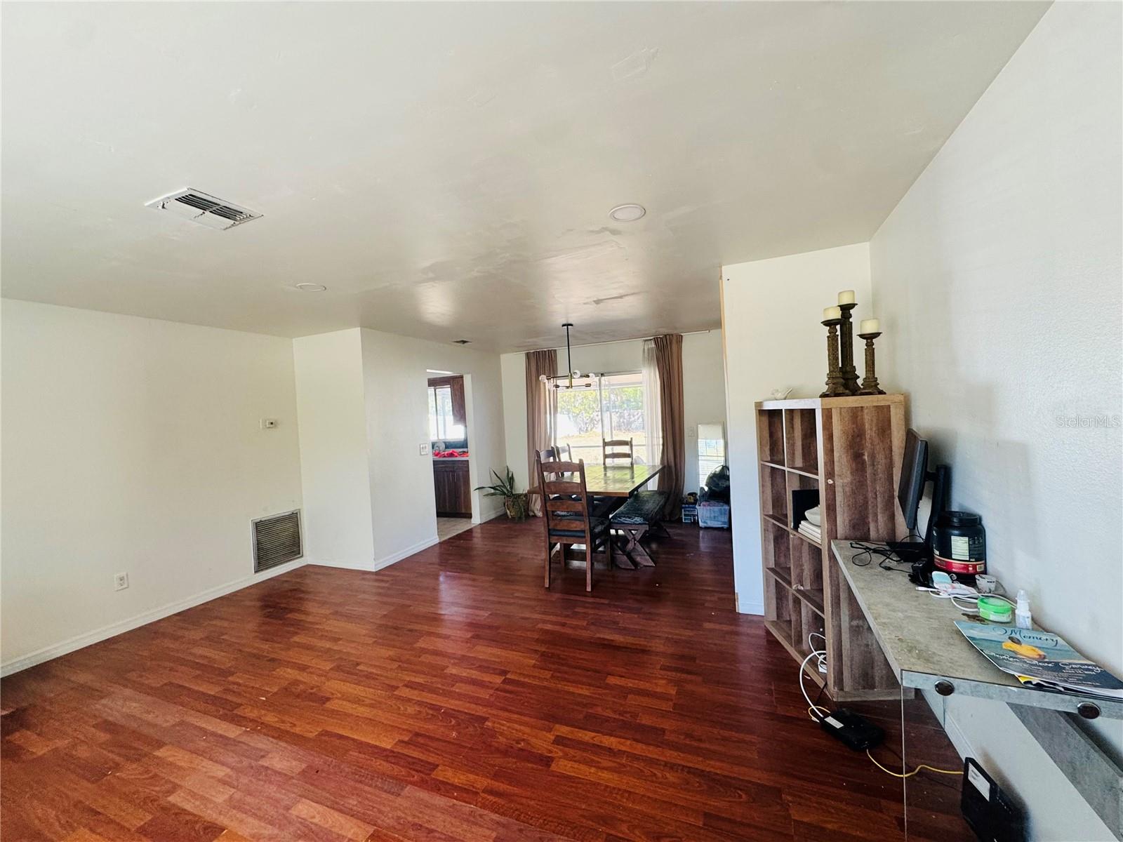 DELTONA LAKES UNIT 35 - Residential