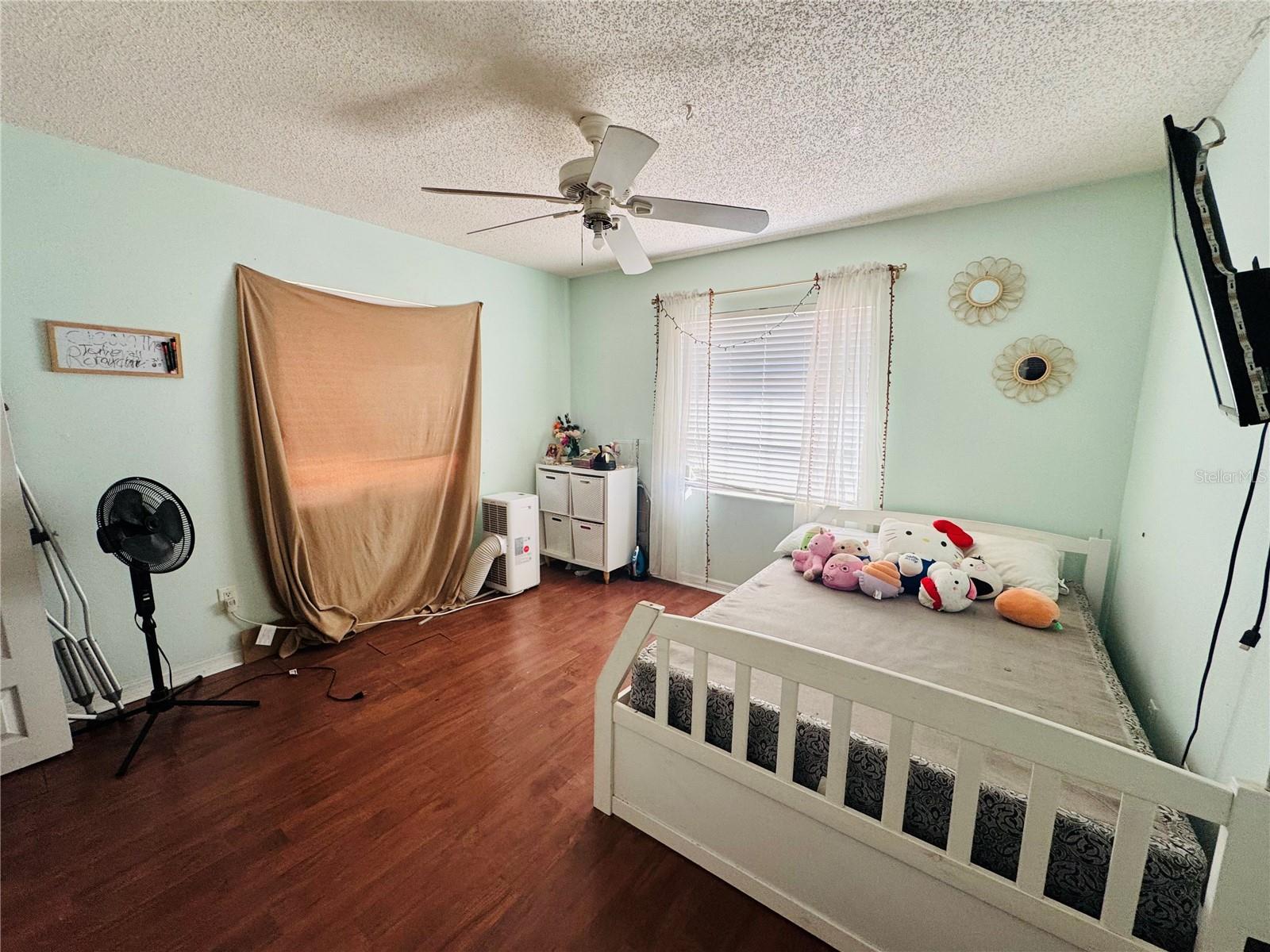 DELTONA LAKES UNIT 35 - Residential