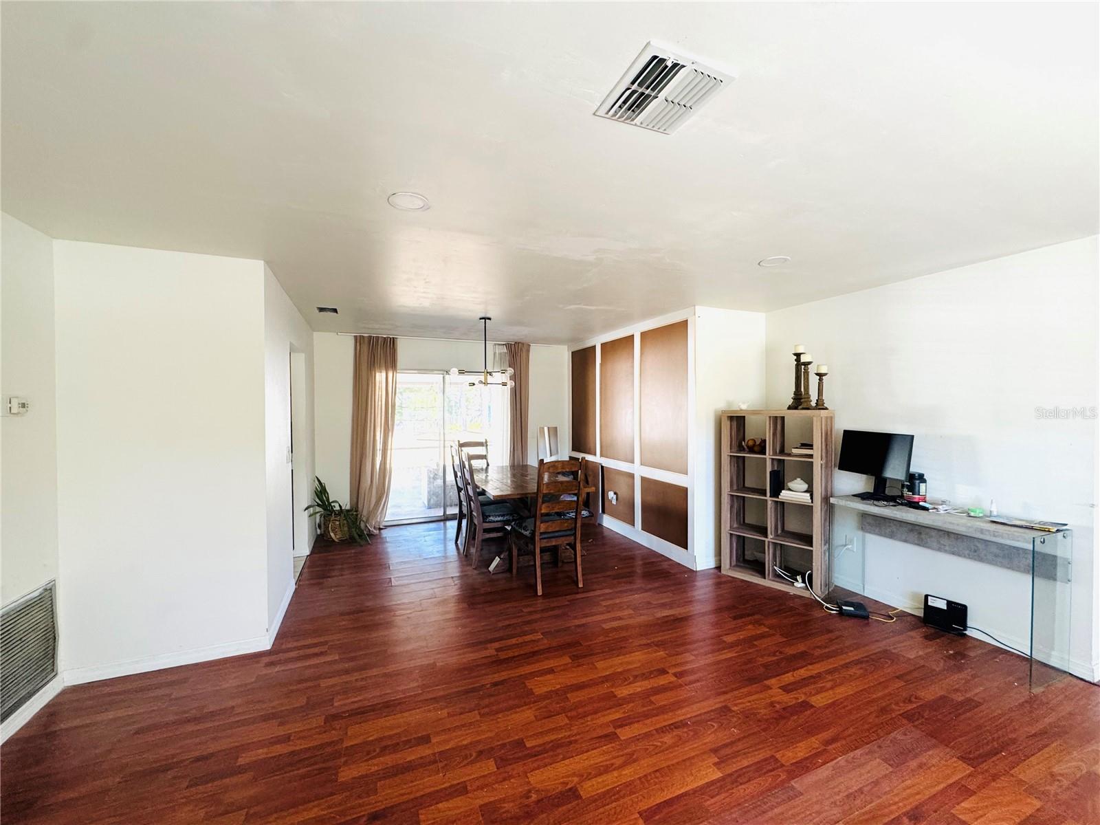 DELTONA LAKES UNIT 35 - Residential