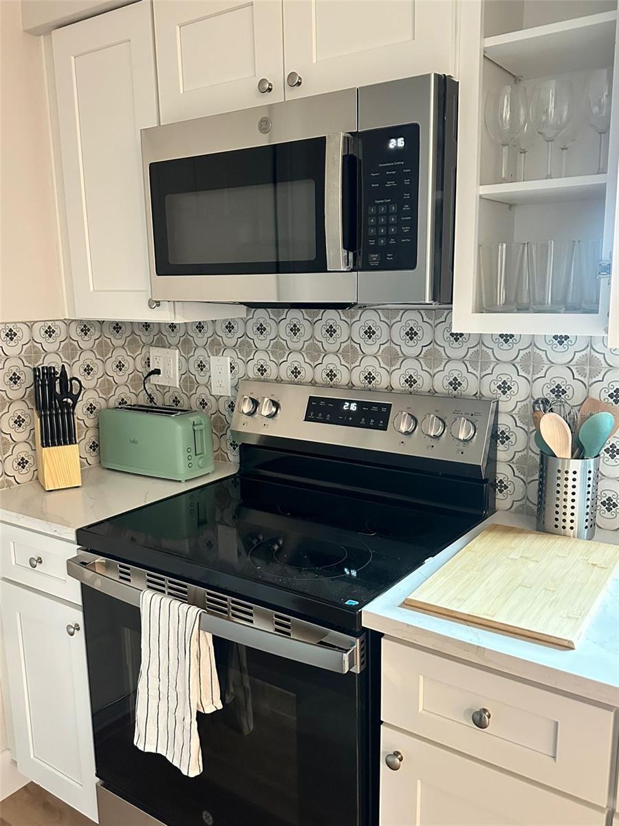 WEST PORT - Residential Income