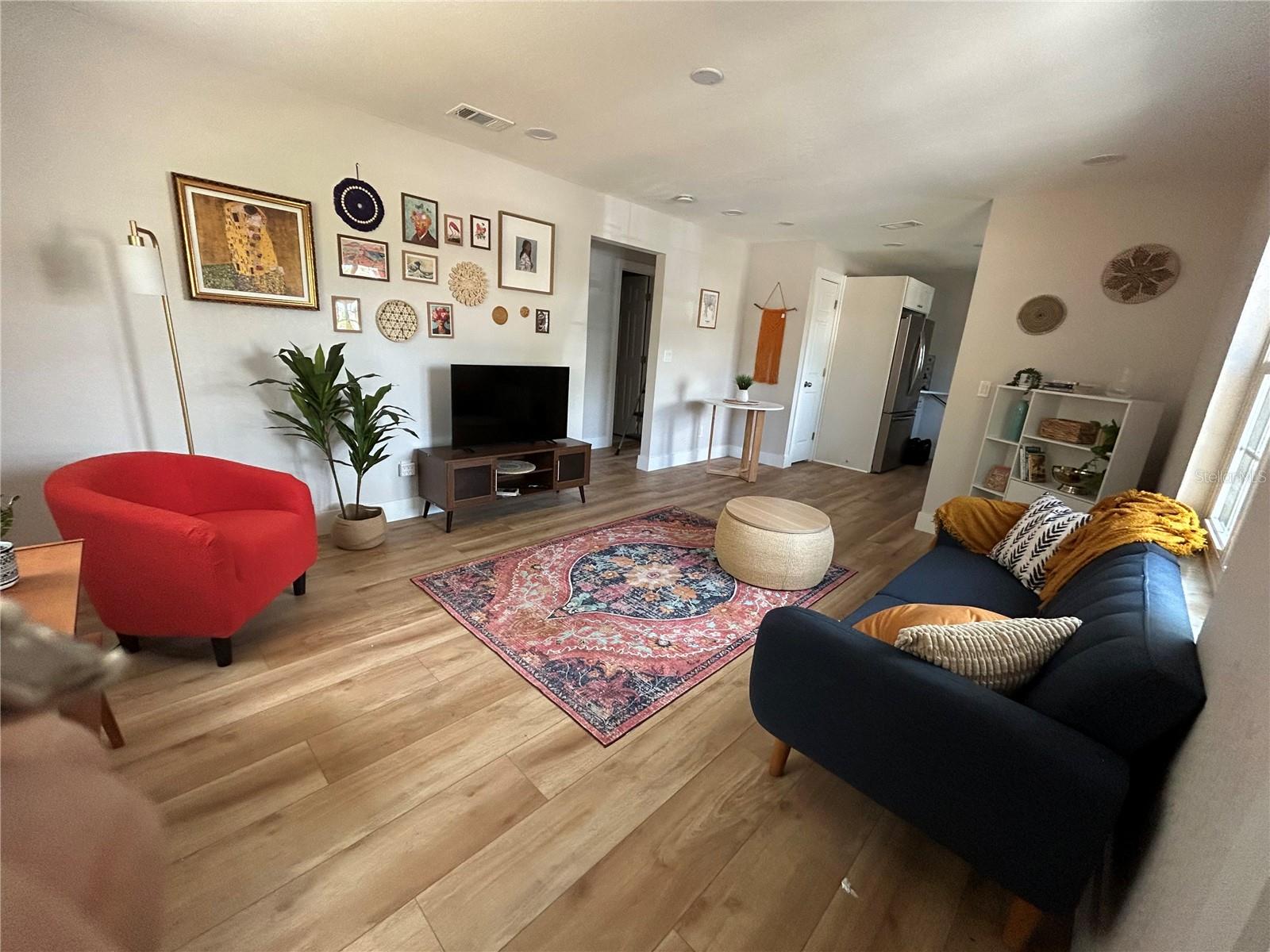 WEST PORT - Residential Income