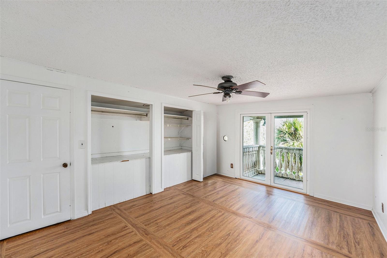 BAHIA SHORES 1ST ADD - Residential