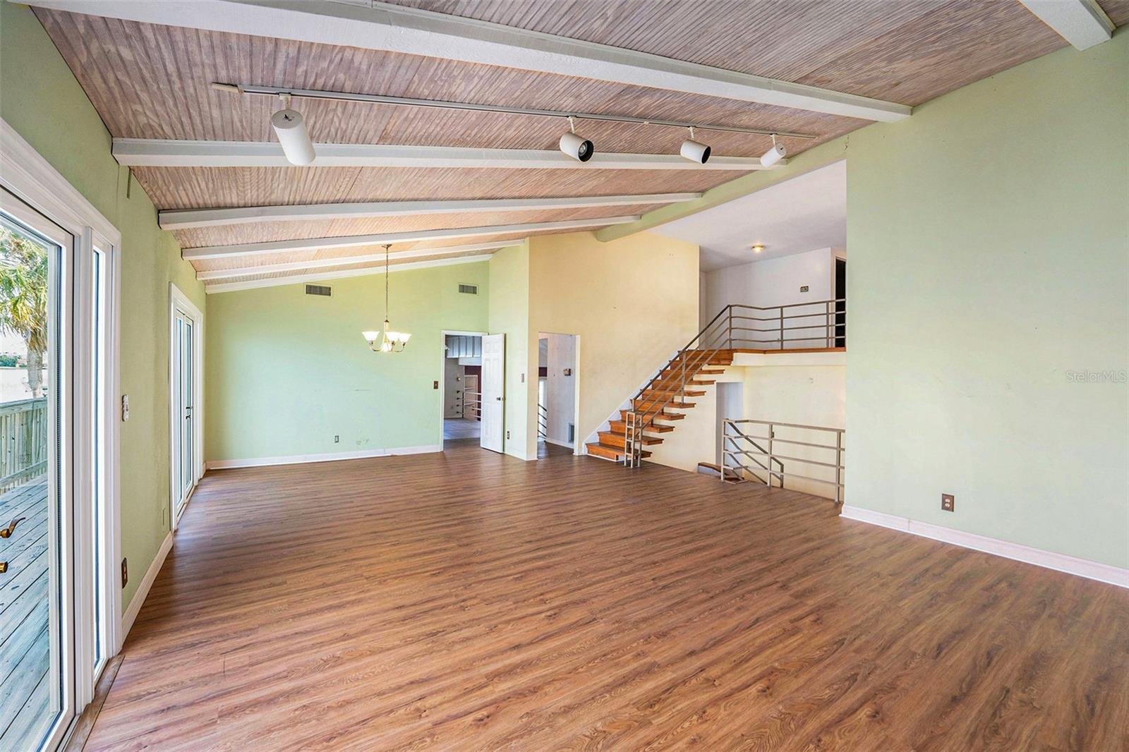 BAHIA SHORES 1ST ADD - Residential