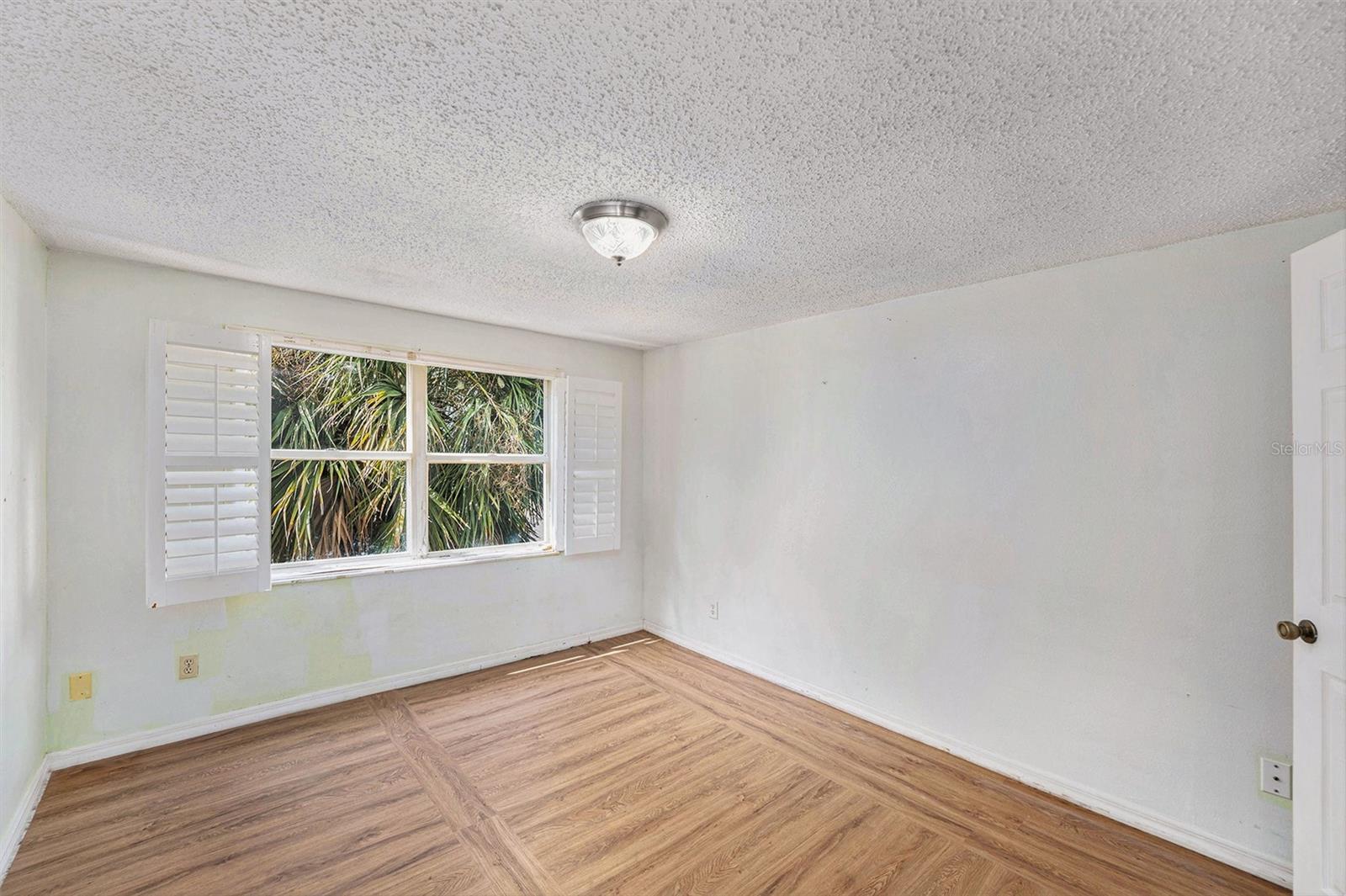 BAHIA SHORES 1ST ADD - Residential