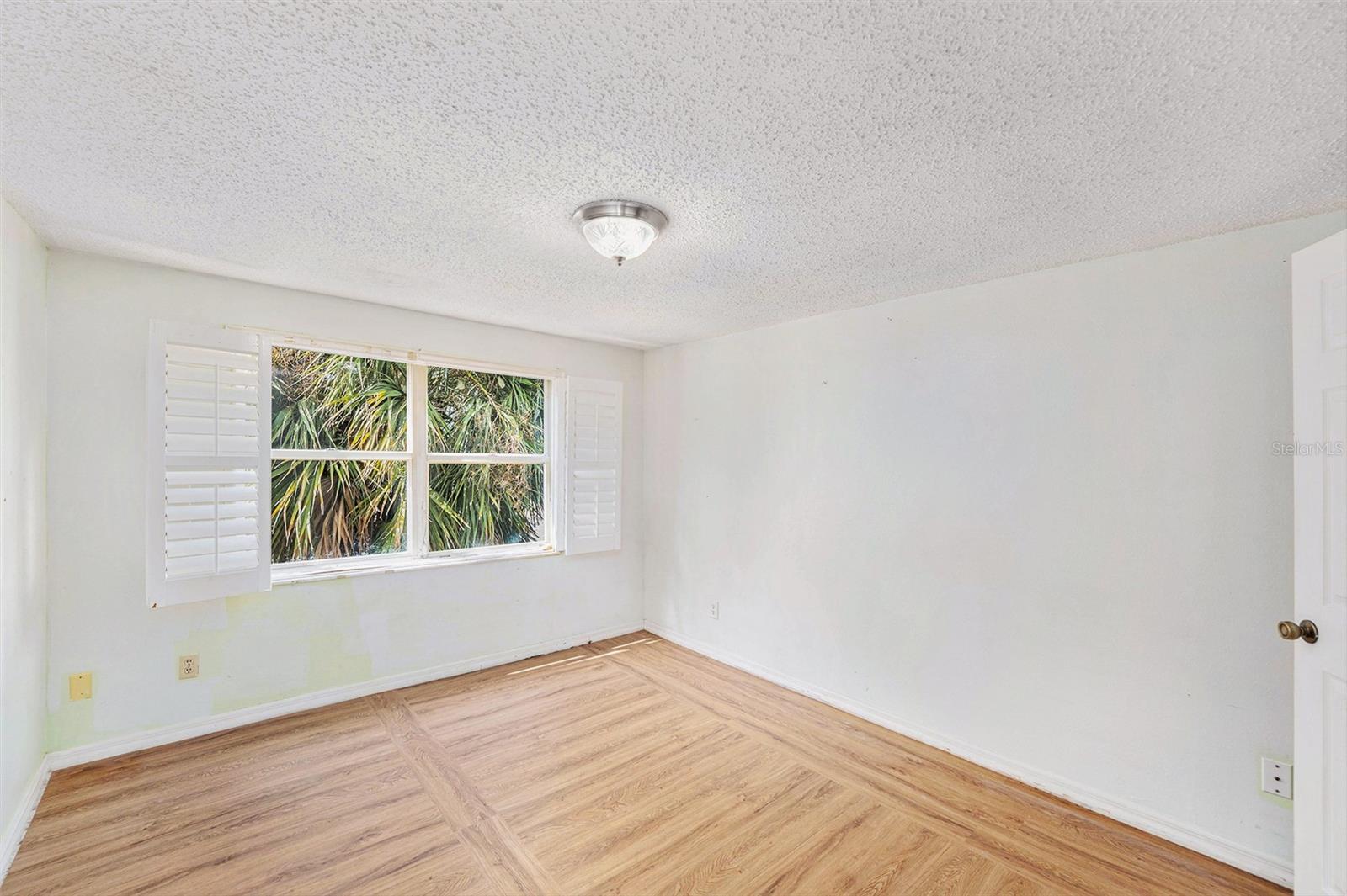 BAHIA SHORES 1ST ADD - Residential