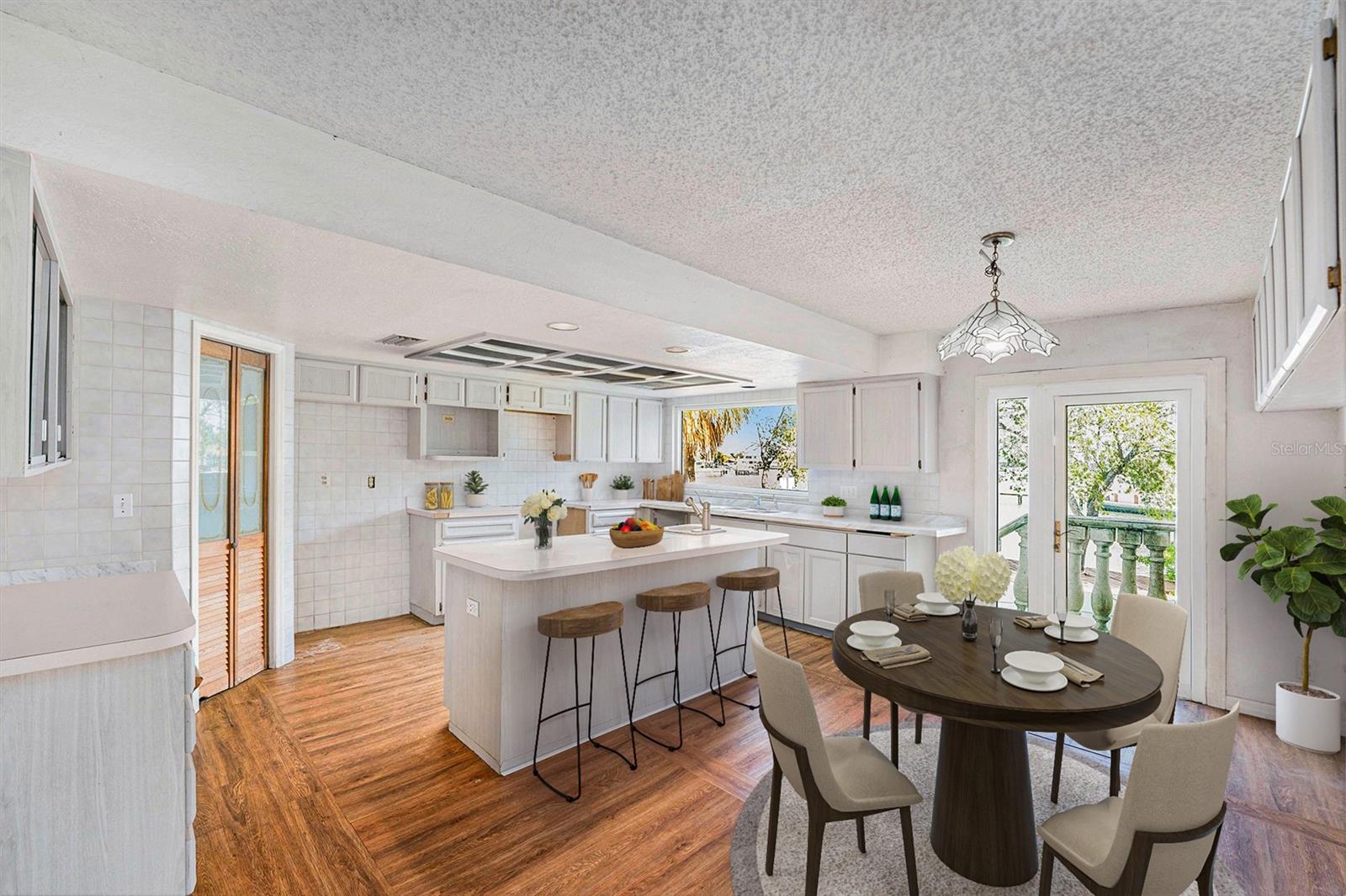 BAHIA SHORES 1ST ADD - Residential