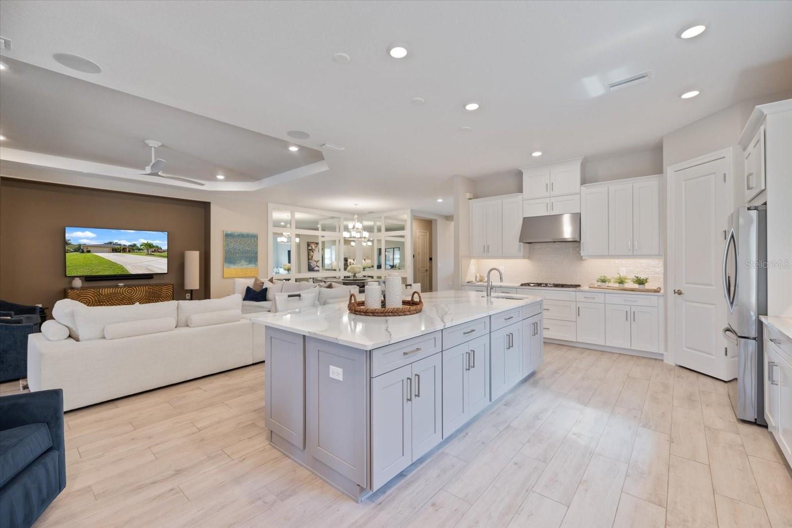 AZARIO ESPLANADE PH III SUBPH D - Residential