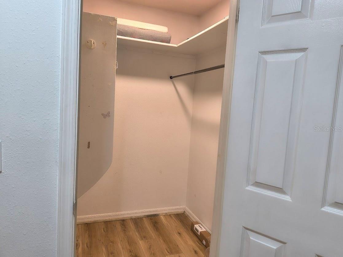 GARDEN VILLAS CONDO PH 01 - Residential