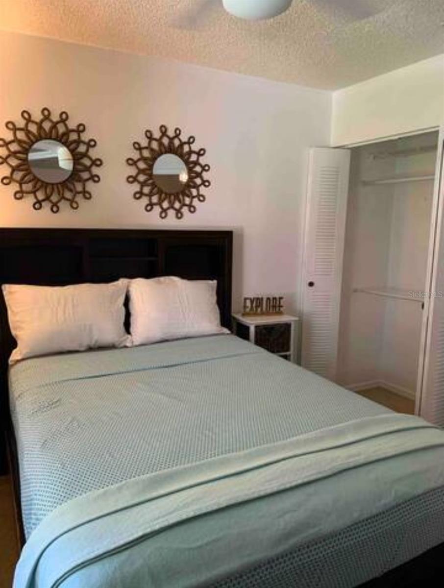 GARDEN VILLAS CONDO PH 01 - Residential