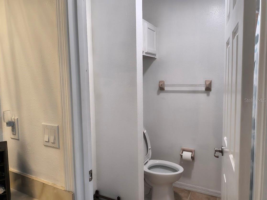 GARDEN VILLAS CONDO PH 01 - Residential