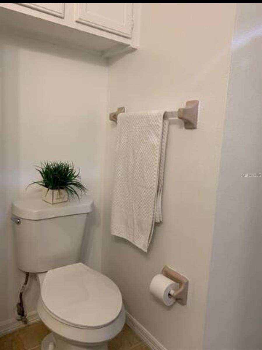 GARDEN VILLAS CONDO PH 01 - Residential