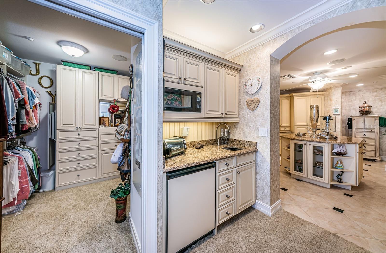 BELLA MARGUERITE CONDO - Residential