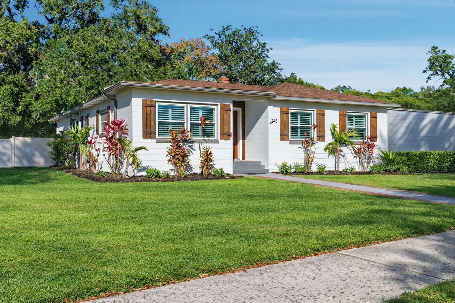 TOLAR TERRACE - Residential